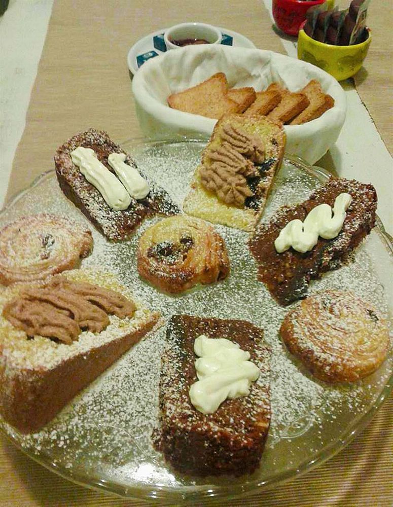 Room Inn Frühstückspension